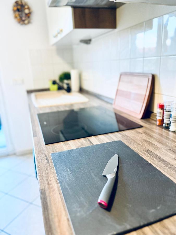 Modernes 3 Zimmer Apartment - Luise- Mit Wlan, Balkon Und Smart-Tv In City-Nahe! Erfurt Exteriér fotografie